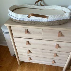 Baby changing basket